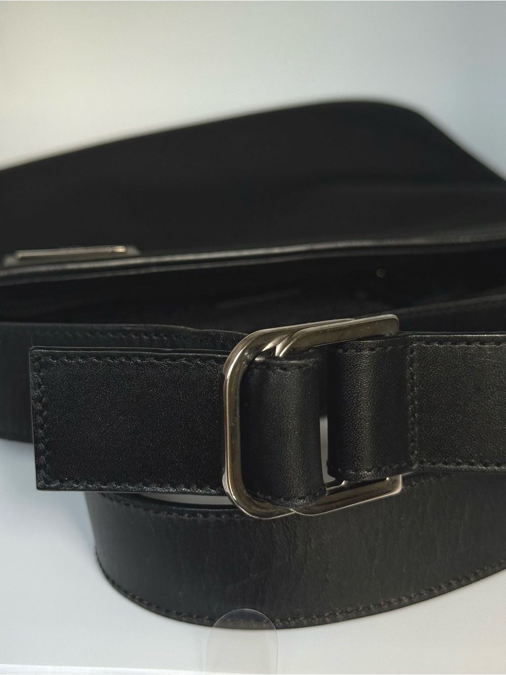 Gucci Black Crossbody Bag with Silver Logo Plate excellent condition - Picture 11 of 16